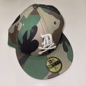 Dissizit! x New Era Camo cap 7 3/8